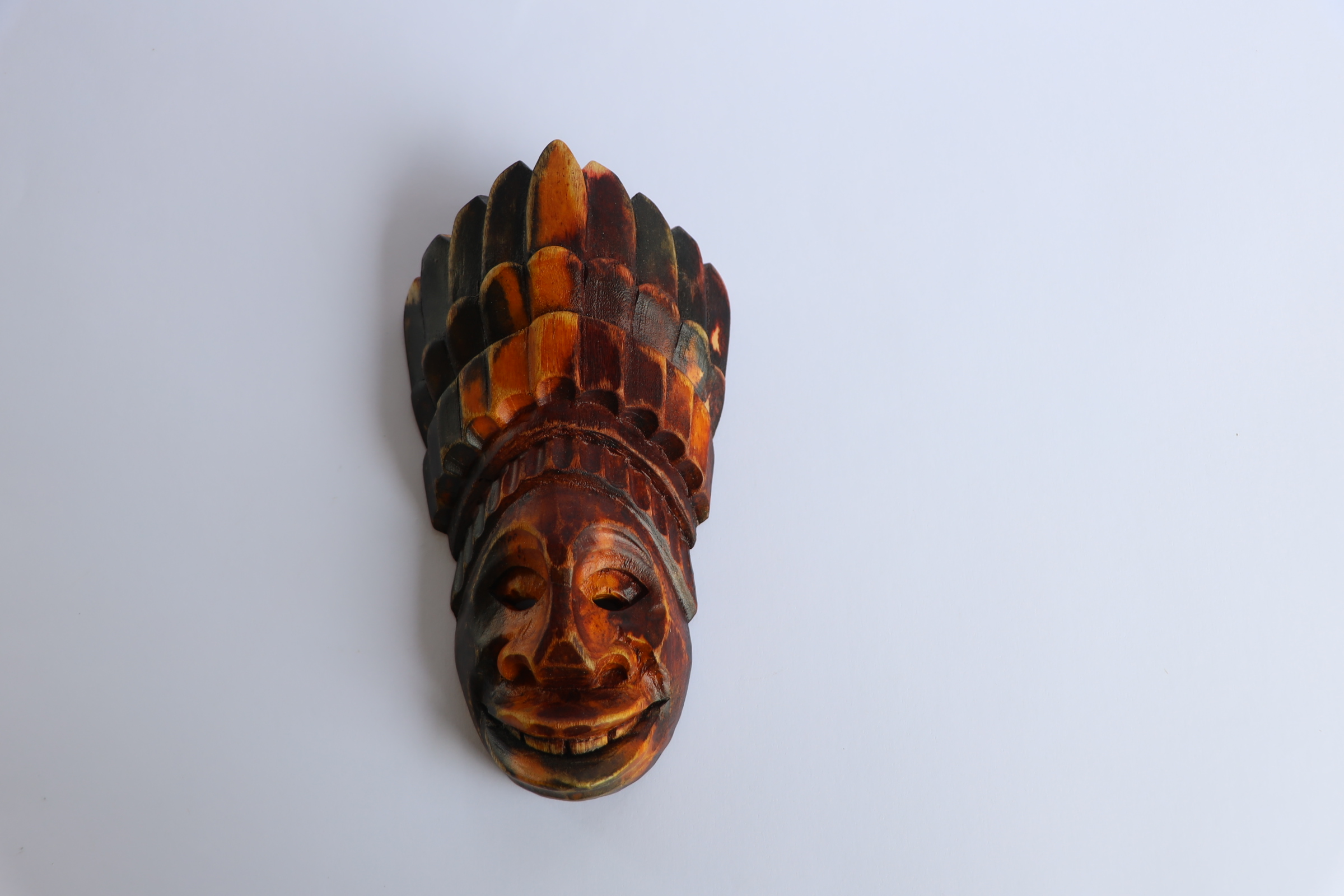 Talla Alargada "Guardián de la Selva"