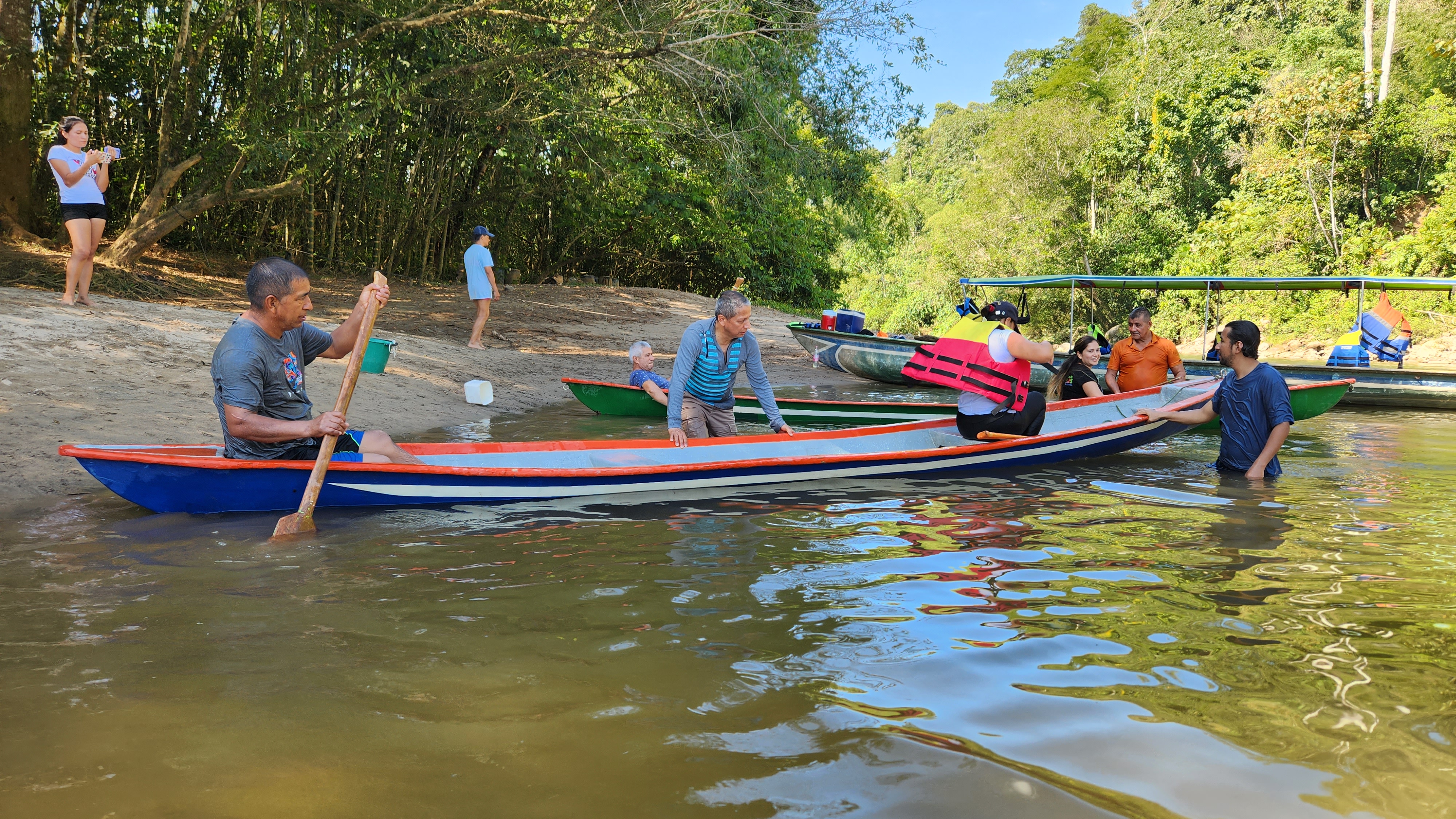 Canotaje Tradicional Awá